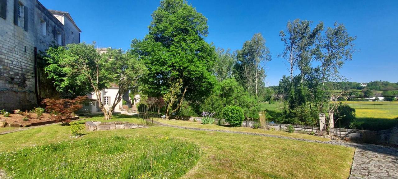 Château des Sénéchaux, Brantome en Perigord Exterior foto